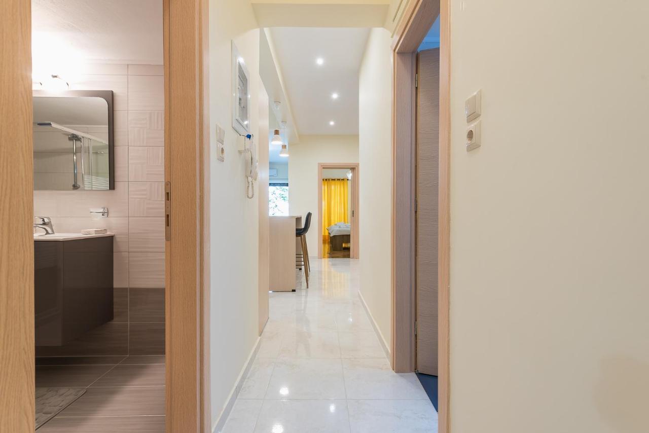 Elegant Home In Quiet Street By Cloudkeys Athén Kültér fotó